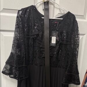 Elegant Black Maxi Dress